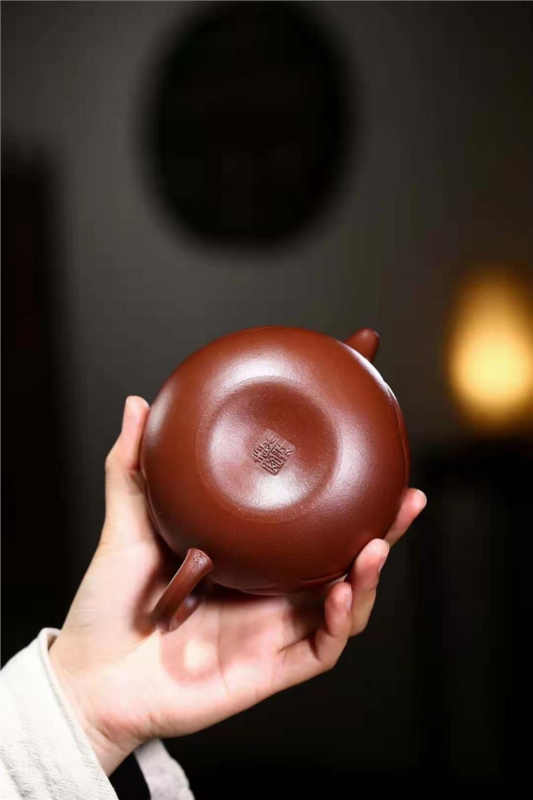 秦国萍作品 仿古如意图片