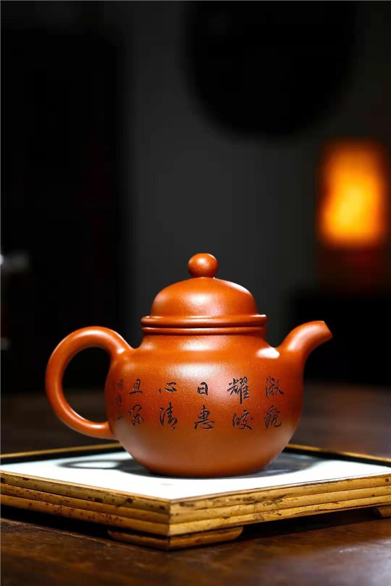 储国峰作品 掇球图片