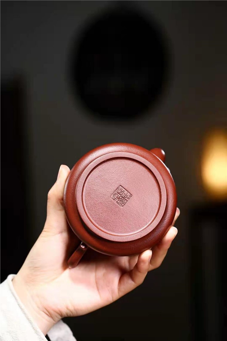 秦国萍作品 僧帽图片