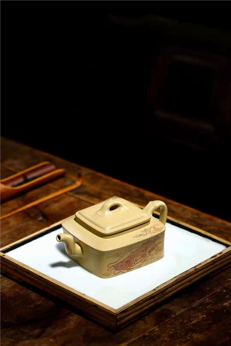 邹旭敏作品 腾云化龙图片