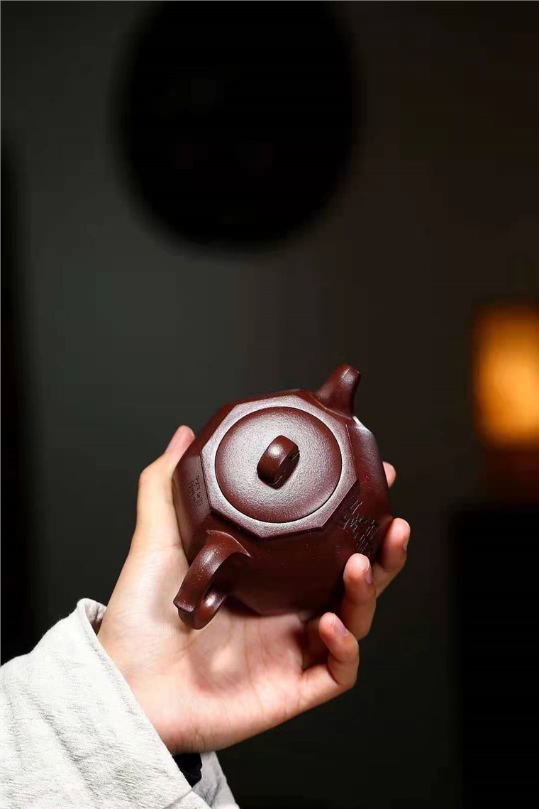 邹旭敏作品 八方井泉图片