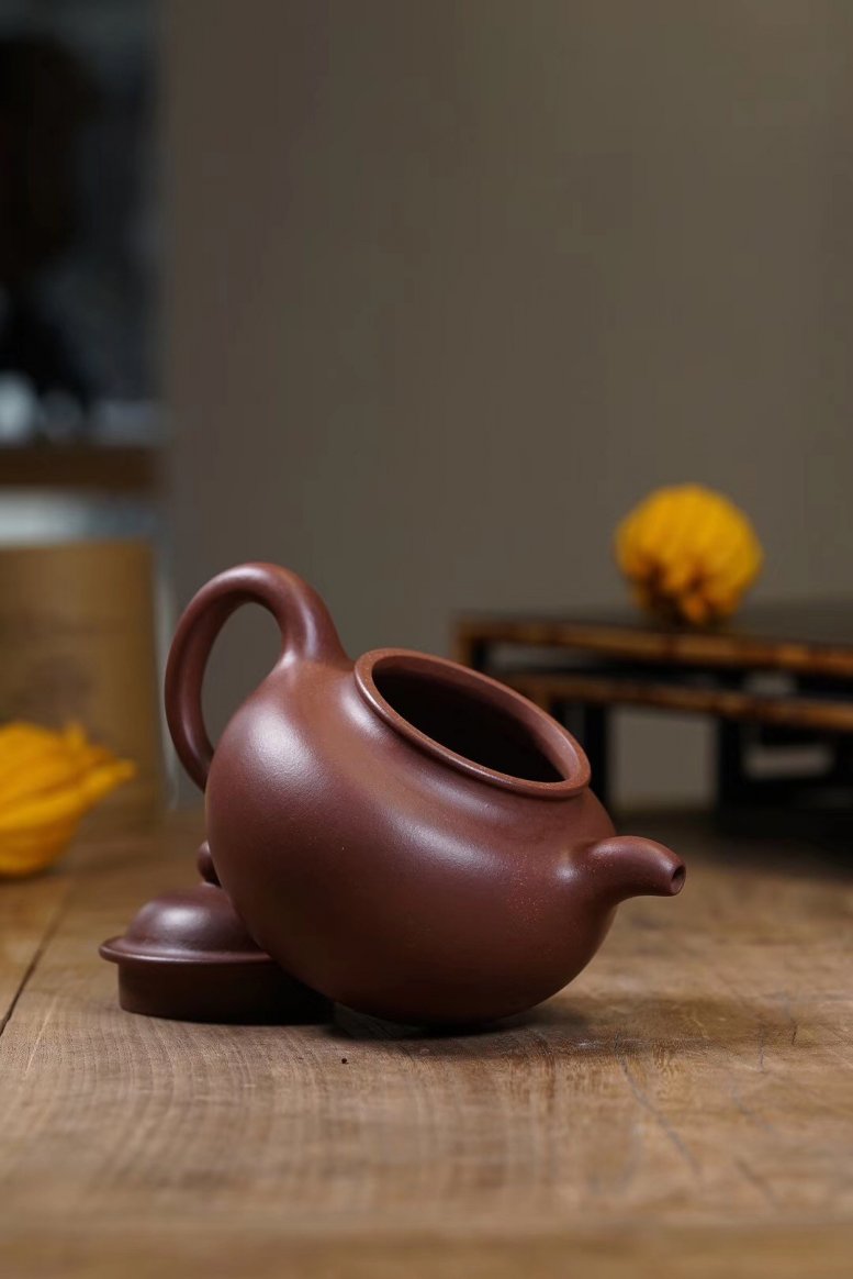 周逸松作品 掇只(大)
