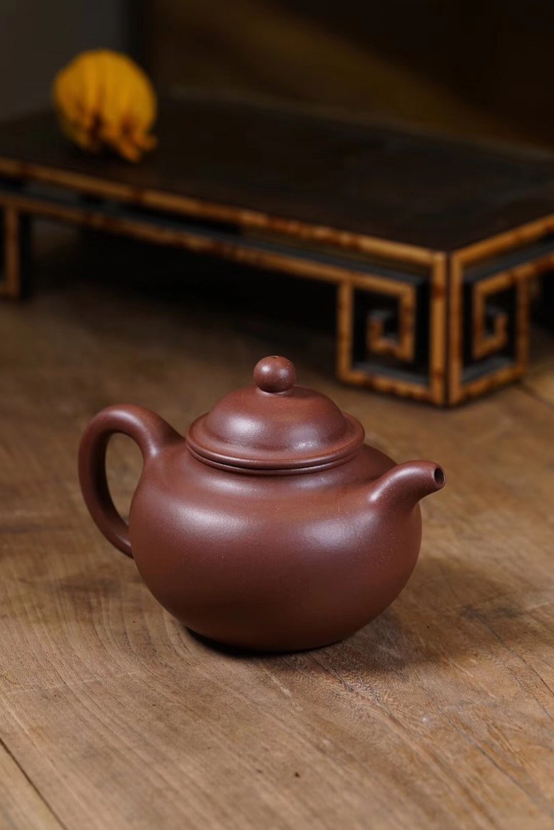 周逸松作品 掇只(大)