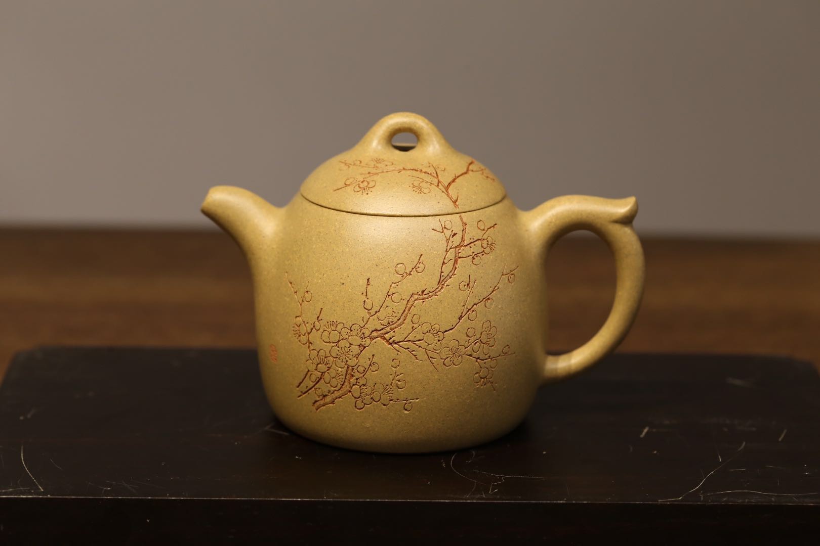 蒋芳仙作品 梅花秦权