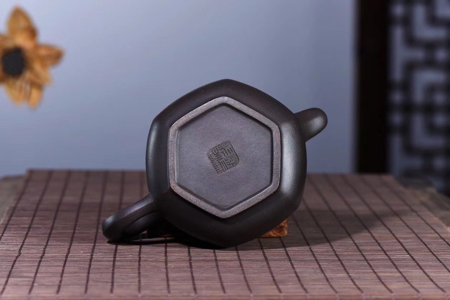 范永芳作品 六方锦华
