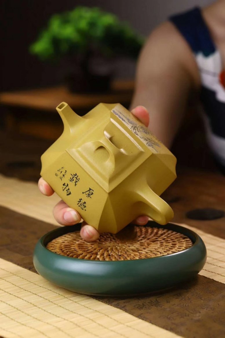 张菊仙作品 抽角石瓢