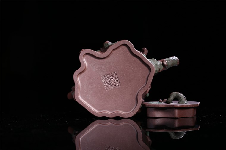 徐勤作品 松桩