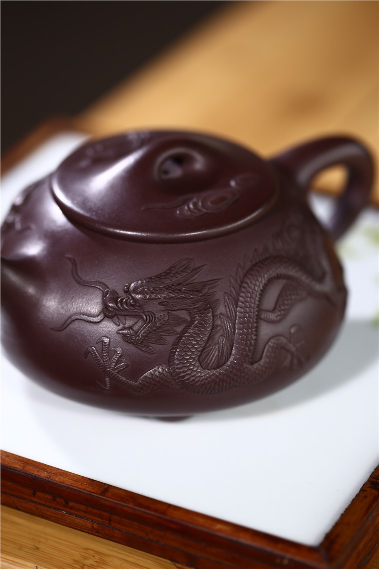 顾旭英作品 双龙石瓢图片