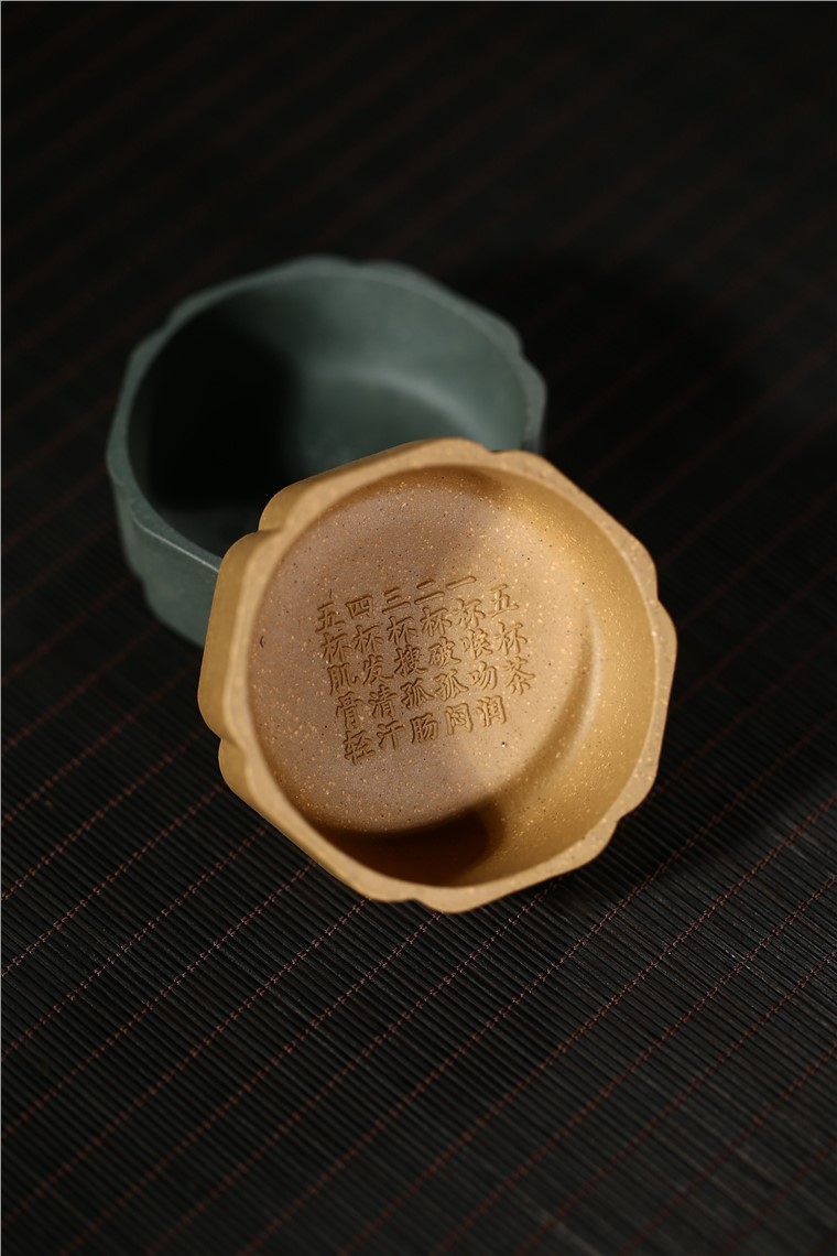 谈萍作品 仿古套具