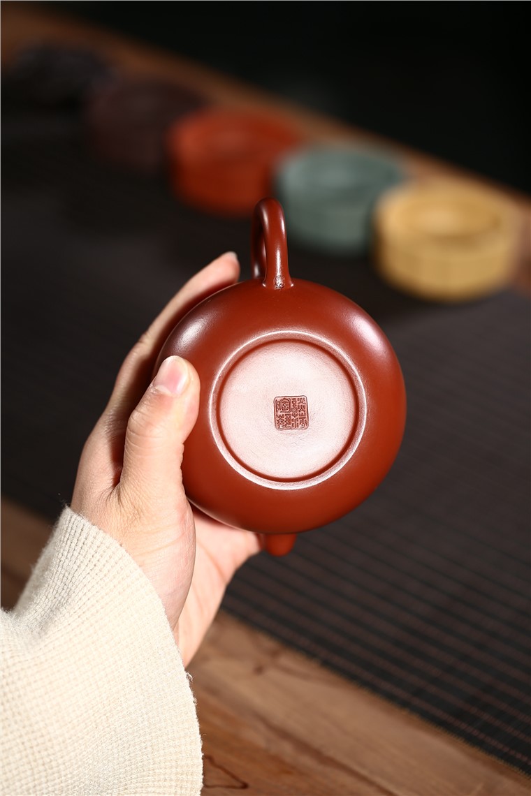 谈萍作品 仿古套具