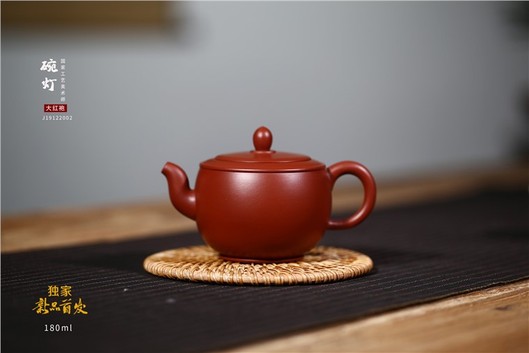 蒋春帆作品 碗灯图片