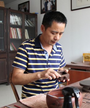 紫砂壶工艺师范建中名家照片