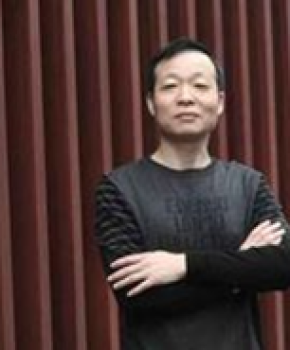 紫砂壶工艺师吴卫平名家照片