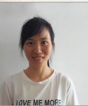 紫砂壶工艺师谈萍名家照片
