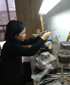 紫砂壶工艺师方贞名家照片