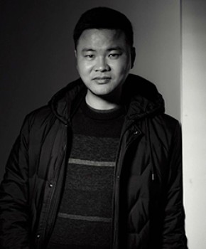 紫砂壶工艺师储俊伟名家照片