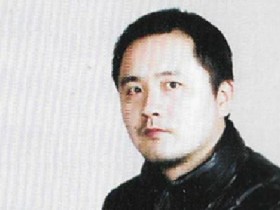 宜兴紫砂名家徐志新照片
