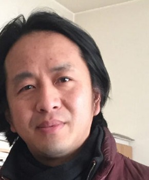 紫砂壶工艺师张华杰名家照片