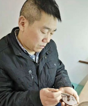 紫砂壶工艺师杨景义名家照片