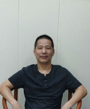 紫砂壶工艺师曹志远名家照片