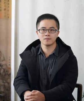 紫砂壶工艺师朱志浩名家照片
