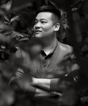 紫砂壶工艺师许晟宵名家照片