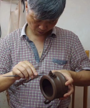 紫砂壶工艺师蒋永昌名家照片