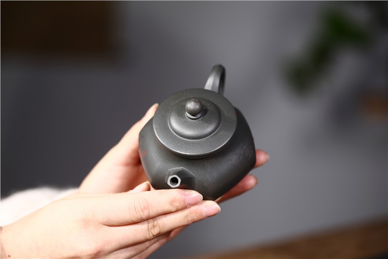 邵云琴作品 天圆地方图片