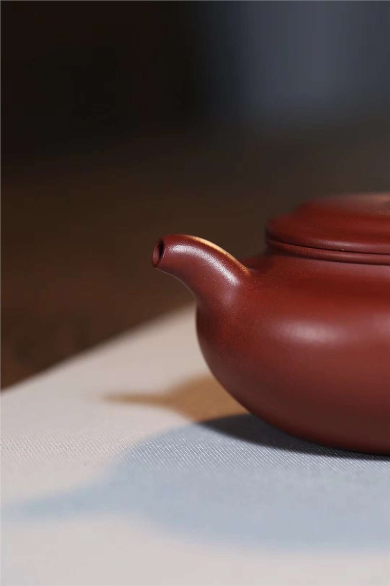邵方舟作品 大口扁腹图片