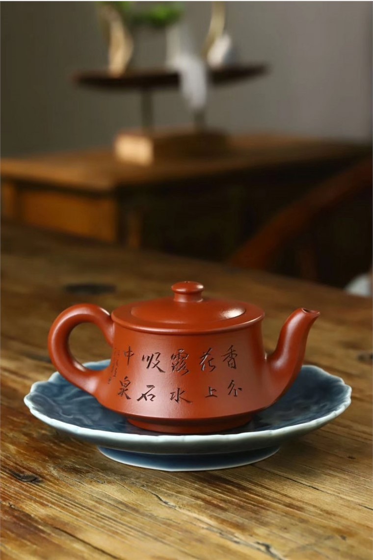范永芳作品 曲壶图片
