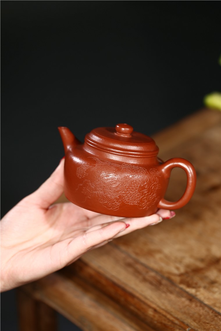 郁晴作品 灵龙德钟图片