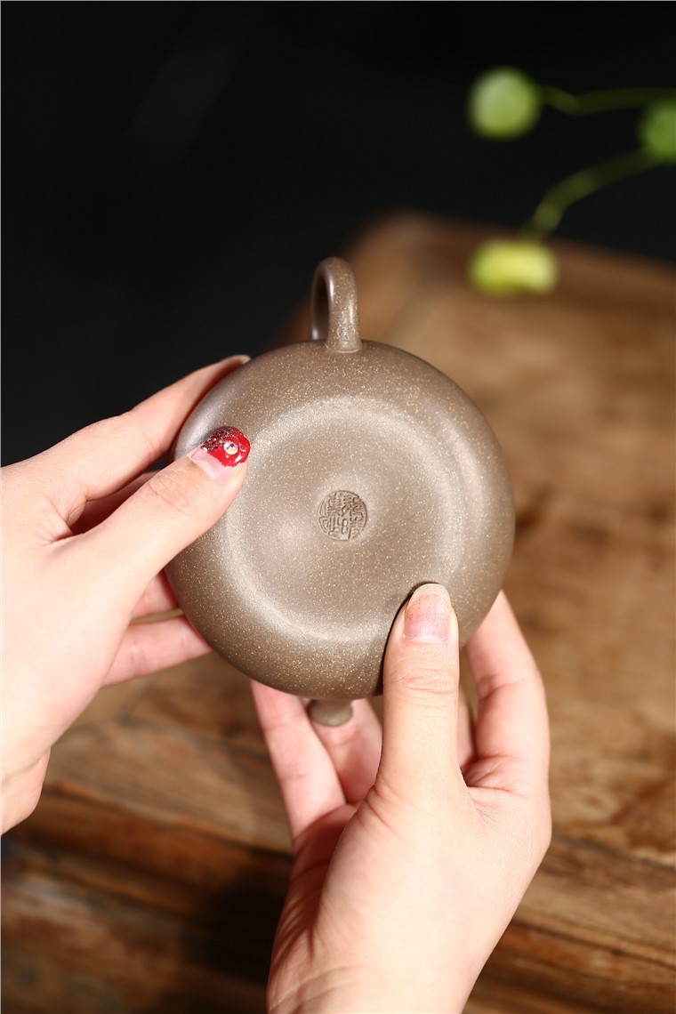 郁晴作品 溪山清远