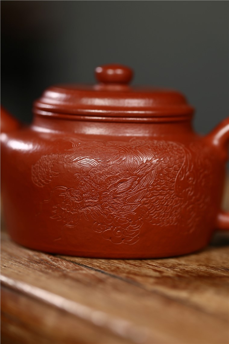 郁晴作品 灵龙德钟图片