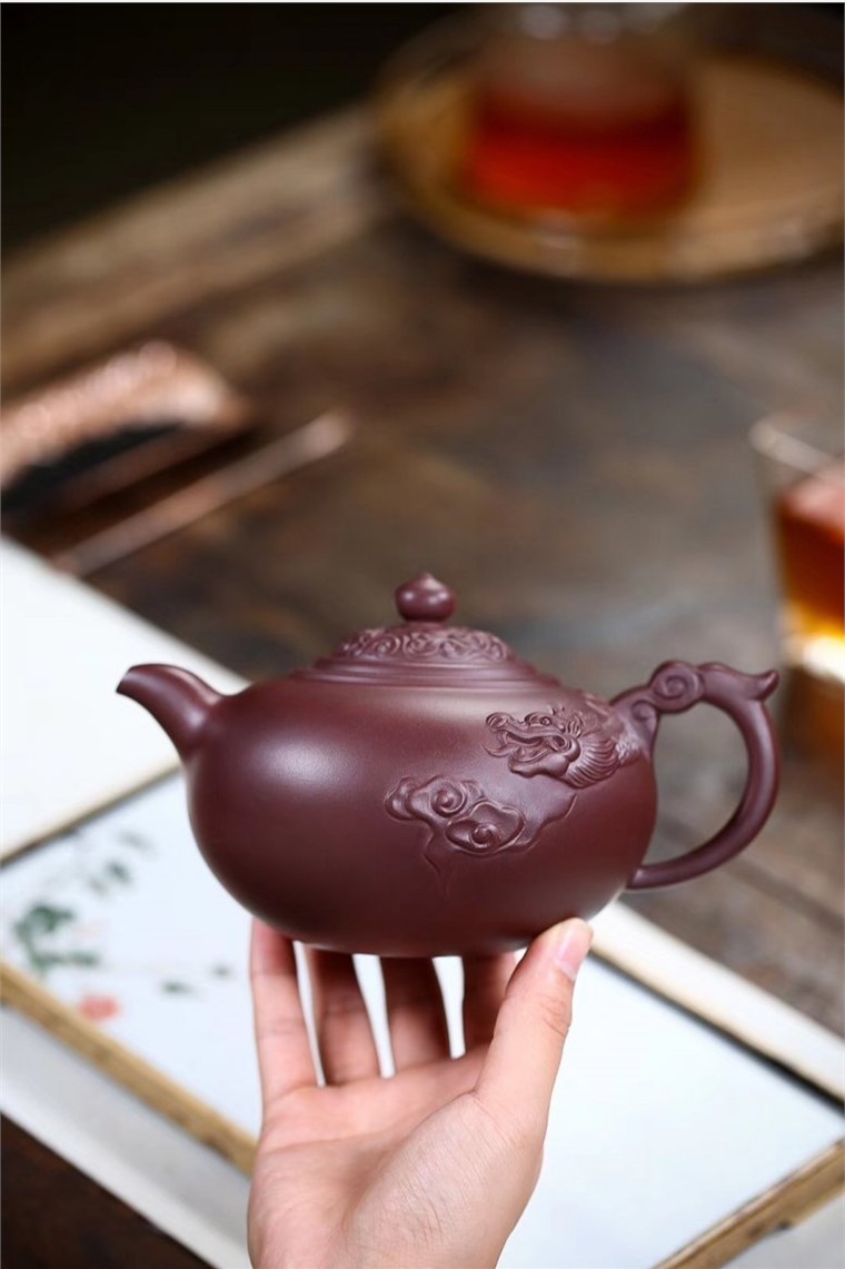杨军保作品 祥云盖顶图片