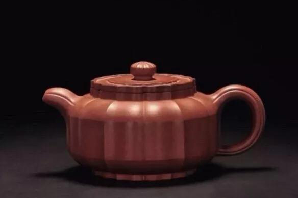 紫砂壶是陶器还是瓷器