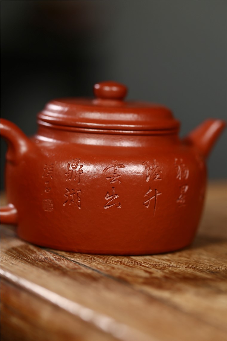 郁晴作品 灵龙德钟图片