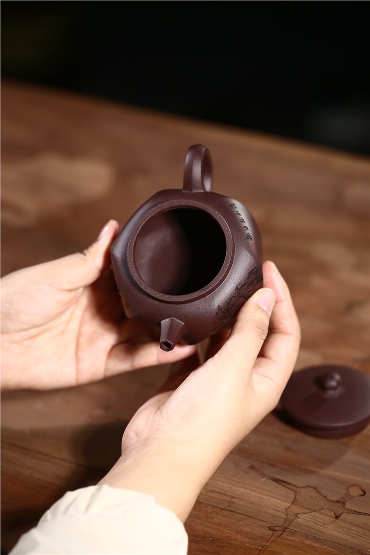 邵云琴作品 旋方图片