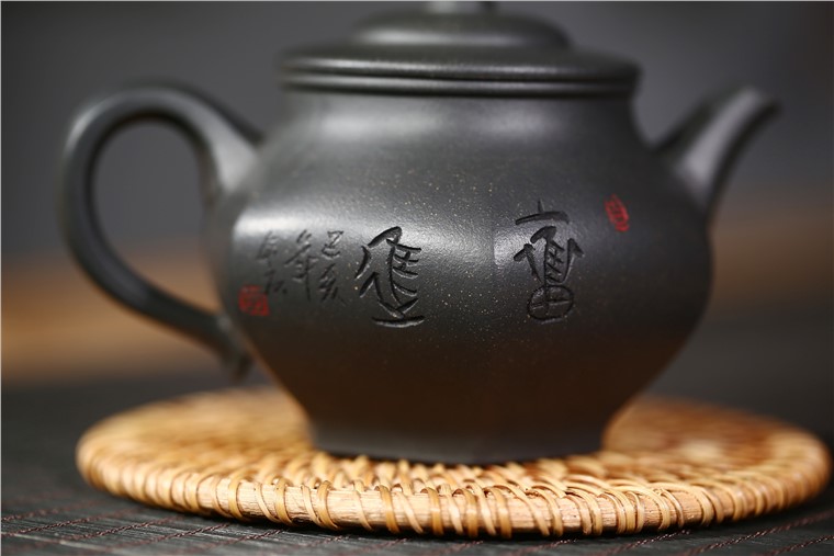 邵云琴作品 天圆地方图片
