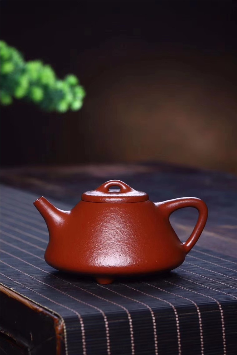 邵方舟作品 子冶石瓢图片