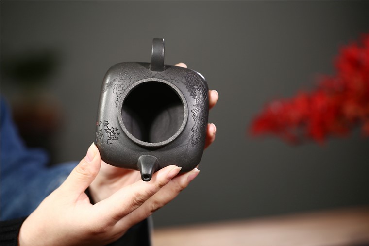 邵云琴作品 观云图片