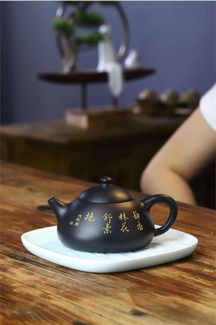 范永芳作品 乳瓢图片