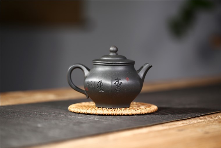 邵云琴作品 天圆地方图片