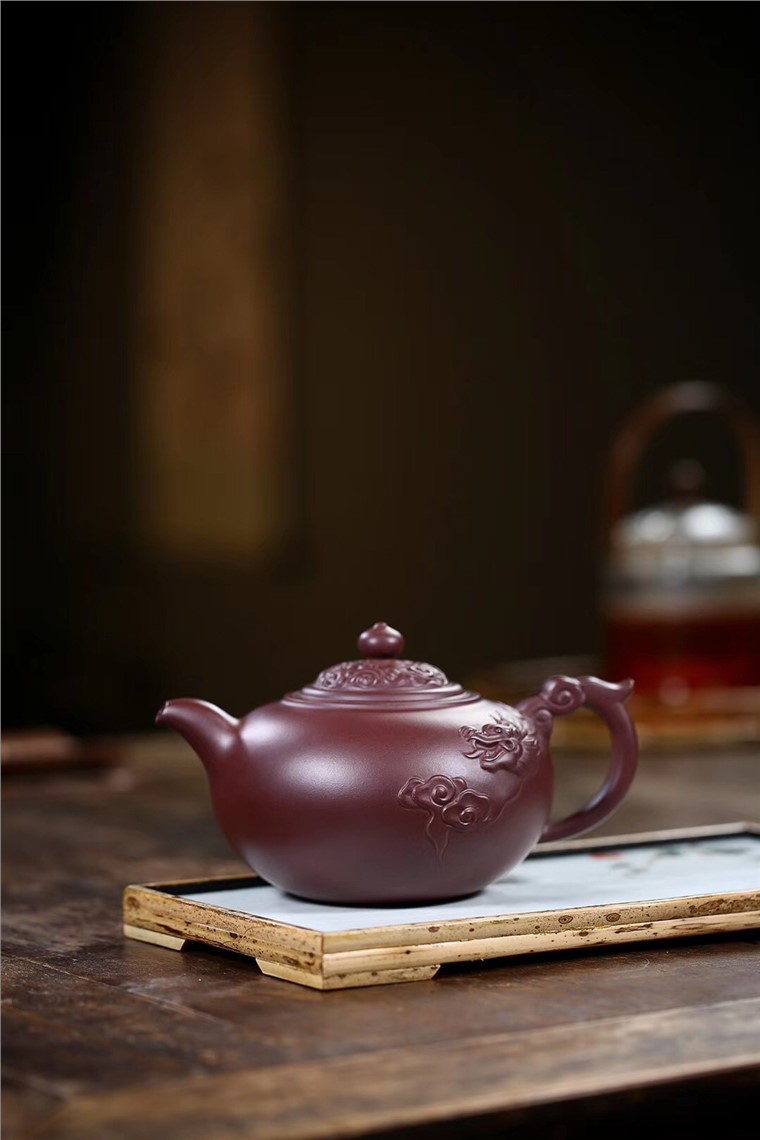杨军保作品 祥云盖顶图片