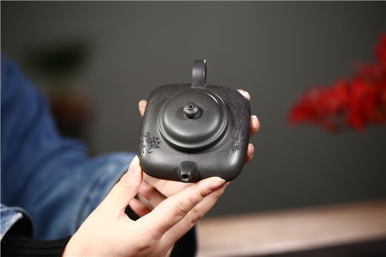 邵云琴作品 观云图片