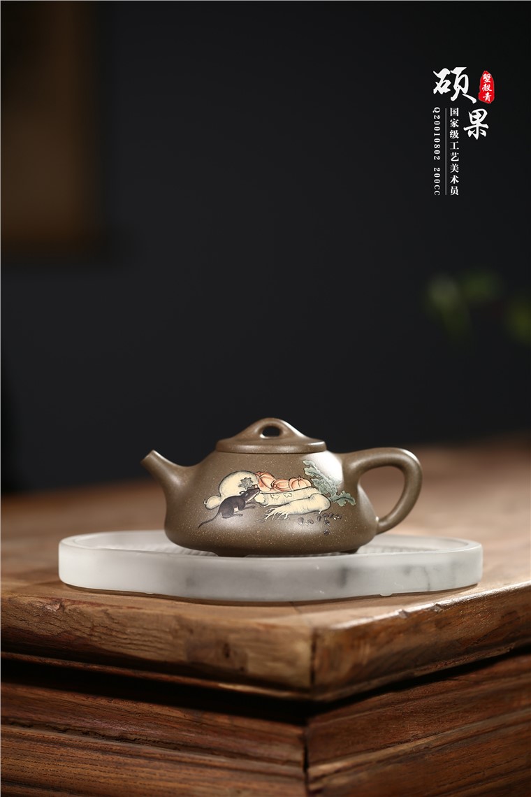 许冠新作品 硕果石瓢图片