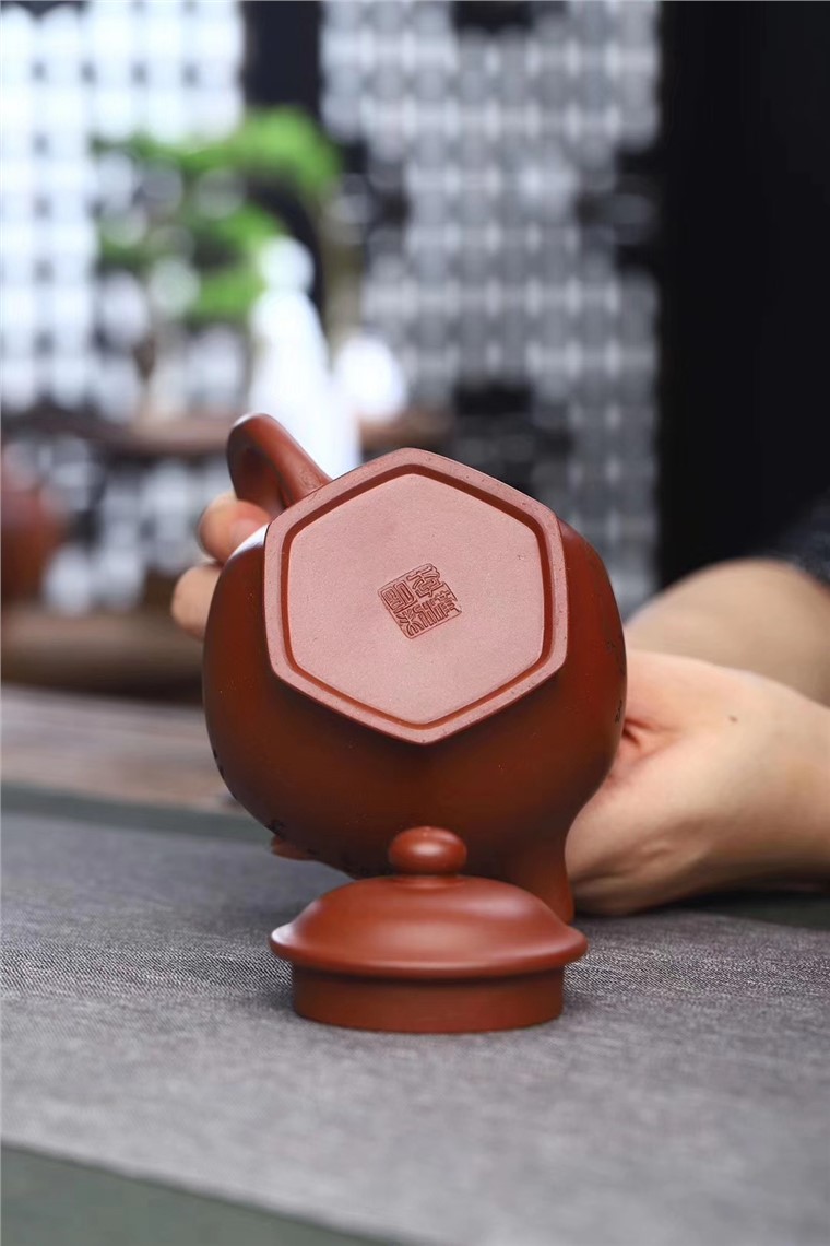 李洪明作品 六方掇只