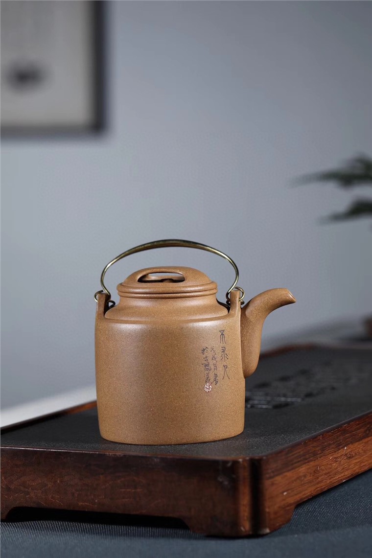 褚萍作品 洋桶图片