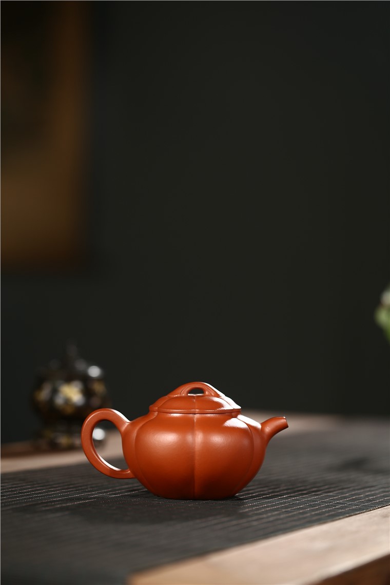 许冠新作品 葵菱图片