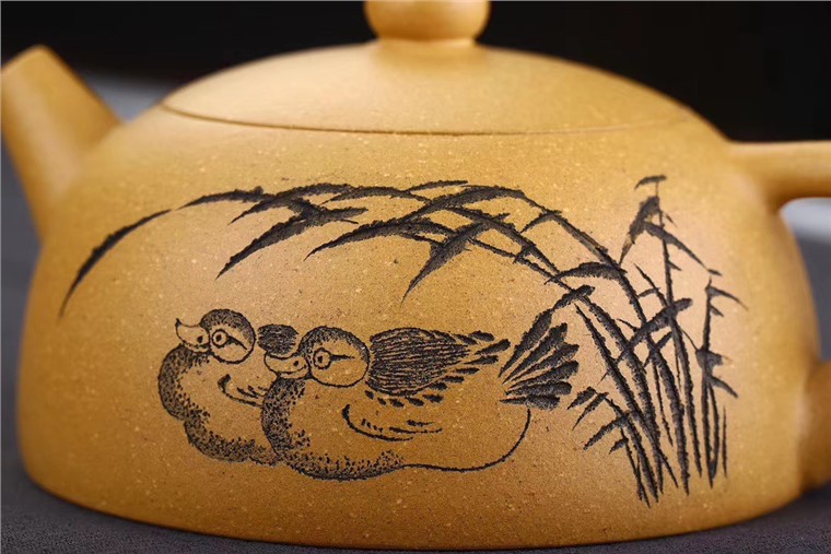 顾洪军作品 半月图片