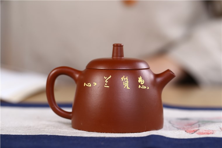 姚华君作品 花香宜人对壶